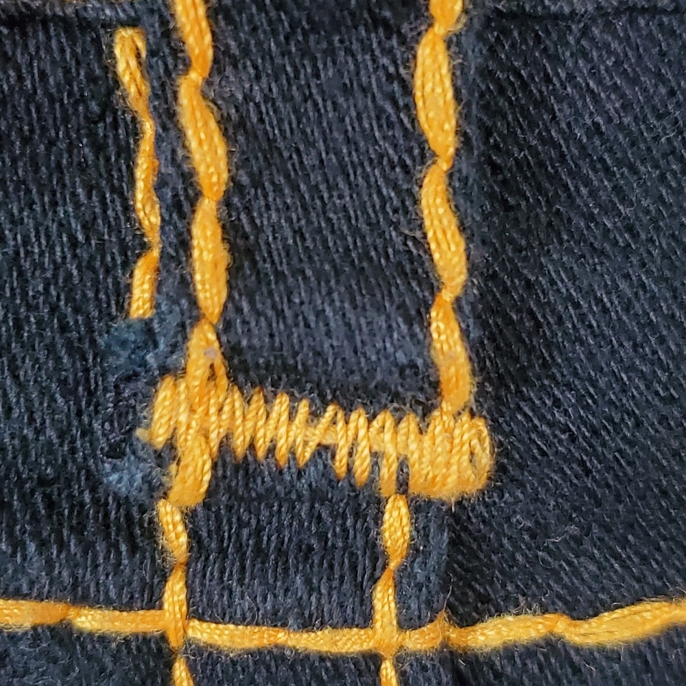 Bumble bee True Religion jeans - Picture 5 of 8
